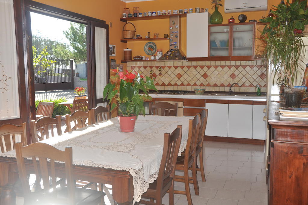 Etna Torre Del Grifo Bed & Breakfast Маскалучия Екстериор снимка